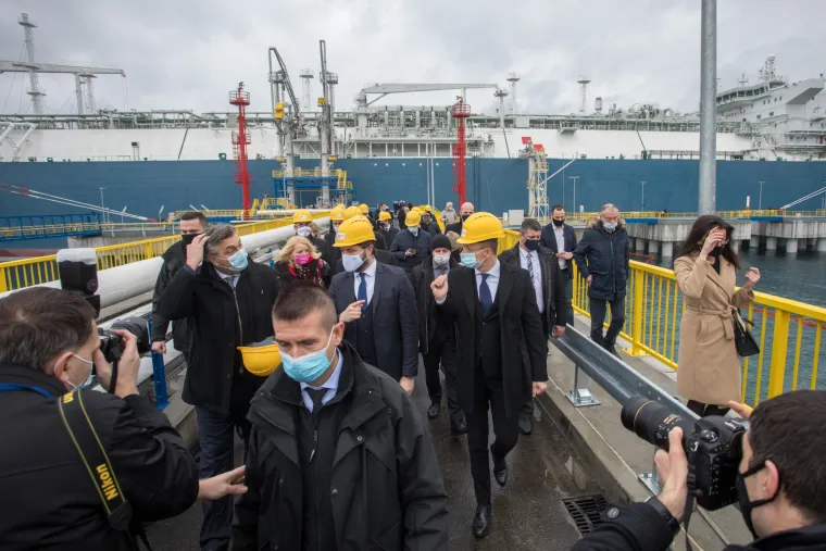 Premijer Andrej Plenković pustio u pogon LNG terminal i spojni plinovod Zlobin-Omišalj
