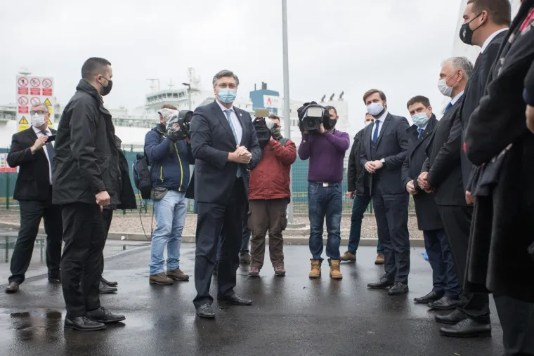Premijer Andrej Plenković pustio u pogon LNG terminal i spojni plinovod Zlobin-Omi&scaron;alj