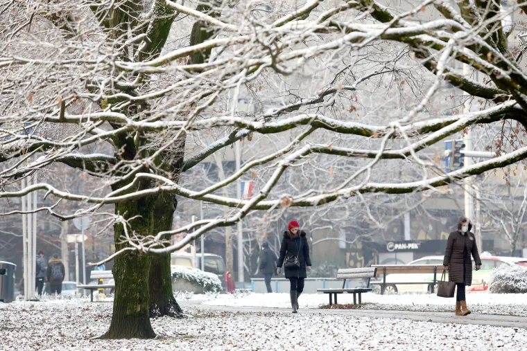 Bijeli prekrivač: Snijeg je diljem zemlje stvorio prekrasne prizore