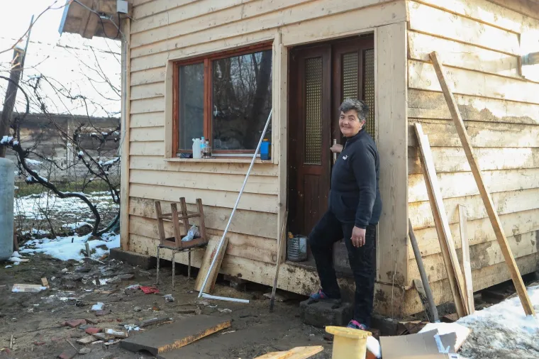 Obećano - ispunjeno: Stani Bjelanac Ogulinci i Vrgorčani sagradili privremenu kuću