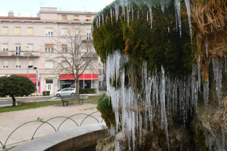 Ledeni val u hrvatskim gradovima: Temperature 'debelo' ispod ni&scaron;tice