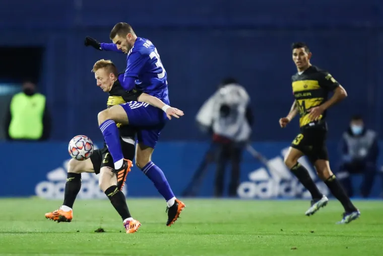 BITKA ZA VRH: Bjelica se vratio na Maksimir, pogledajte kako se pozdravio s Mamićem