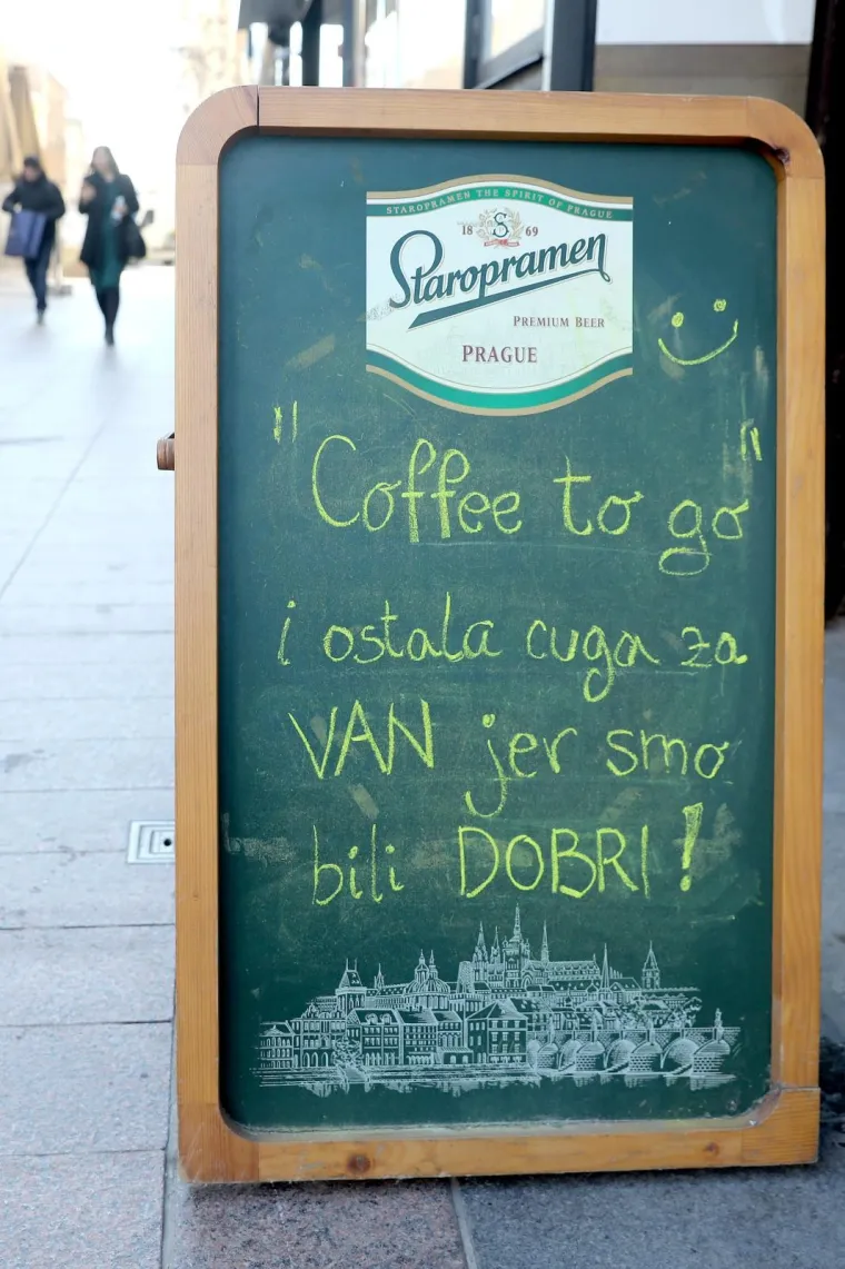 Centar Zagreba kao da je staro normalno! Kafići otvorili, pije se kava, većina bez maski, ali jedno ipak fali...