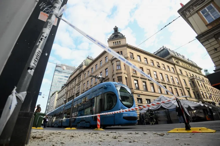 Na zagrebačkoj Ilici i u Preobraženskoj padala fasada