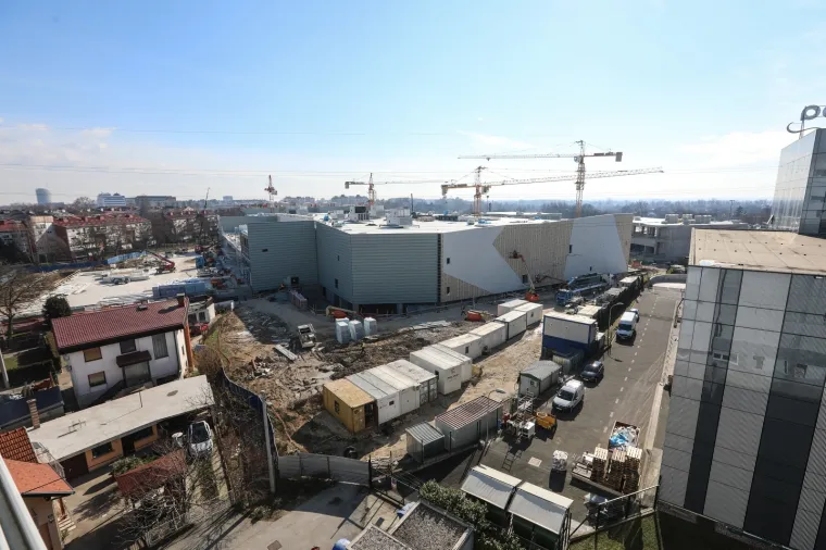 U zapadnom dijelu Zagreba gradi se novi trgovački centar! Radovi su u punom jeku, a nalazi se kraj jednog drugog centra