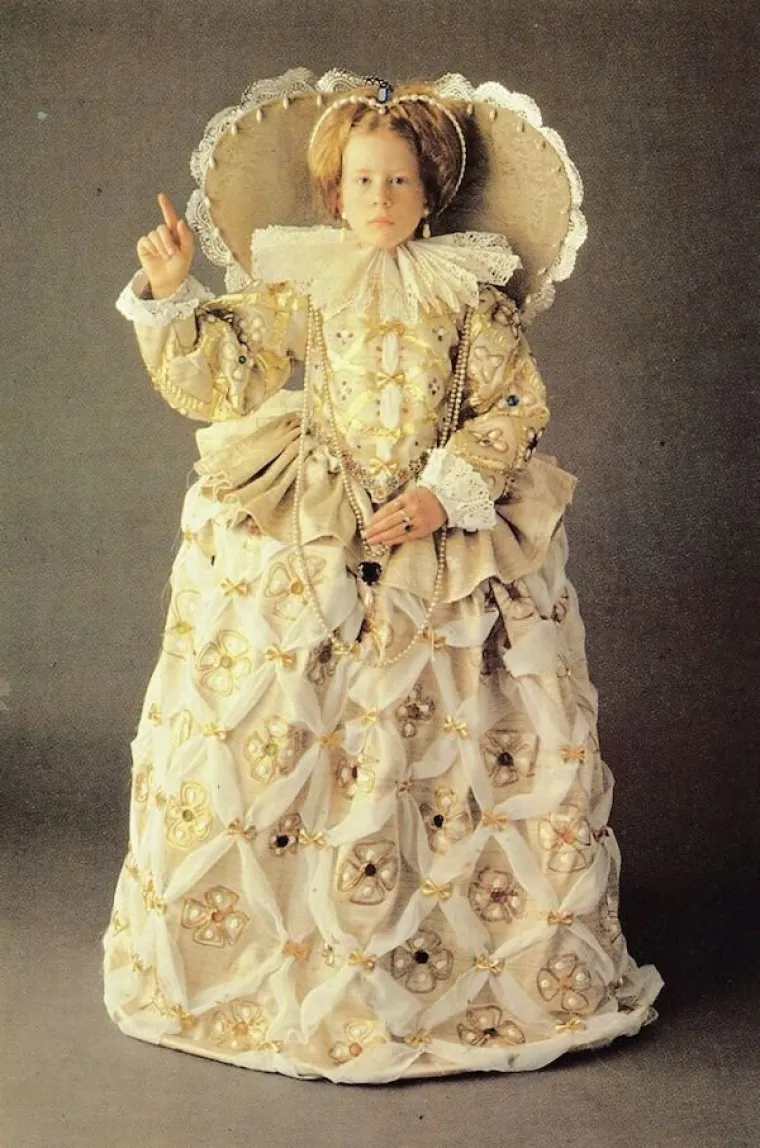 DANAS SU MA&Scaron;KARE, NADAMO SE DA IMATE BOLJE IDEJE OD OVIH: Maske iz 60-ih su toliko bizarne da graniče sa zdravim razumom