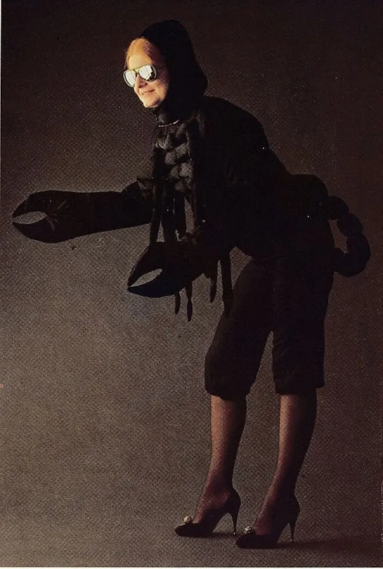 DANAS SU MA&Scaron;KARE, NADAMO SE DA IMATE BOLJE IDEJE OD OVIH: Maske iz 60-ih su toliko bizarne da graniče sa zdravim razumom