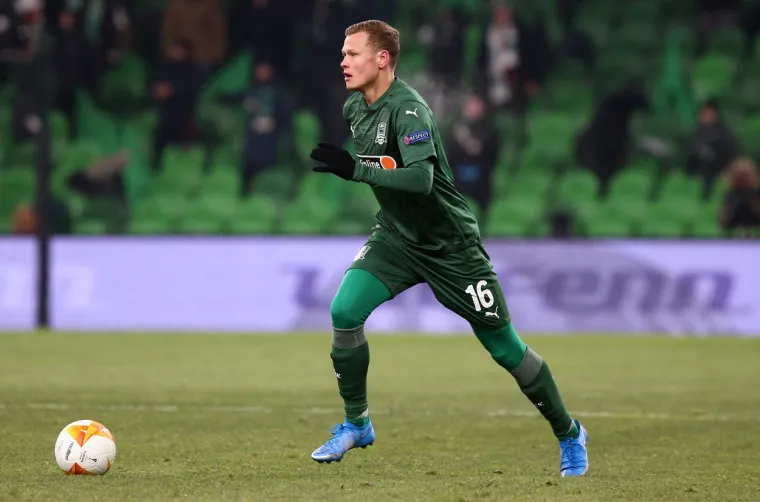 [FOTO] 'BITKA ZA KRASNODAR': Oko 10 000 navijača je na tribinama modernog nogometnog zdanja