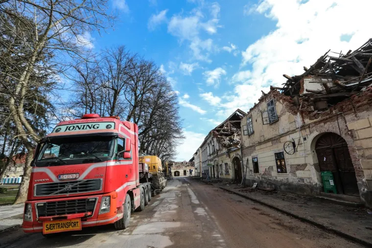 Svakodnevni život u razru&scaron;enoj Petrinji
