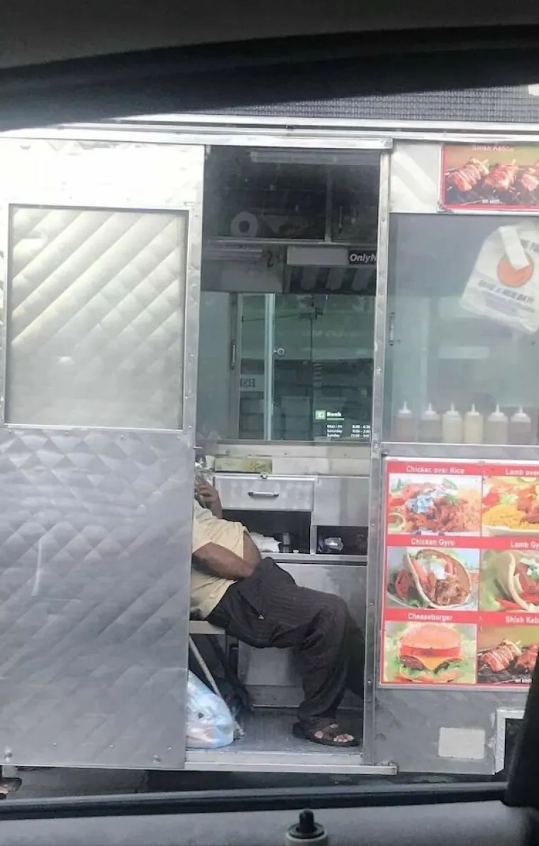 RESTORAN ILI SVINJAC, PITANJE JE SAD: Gosti snimili prizore u ugostiteljskim objektima od kojih se diže želudac