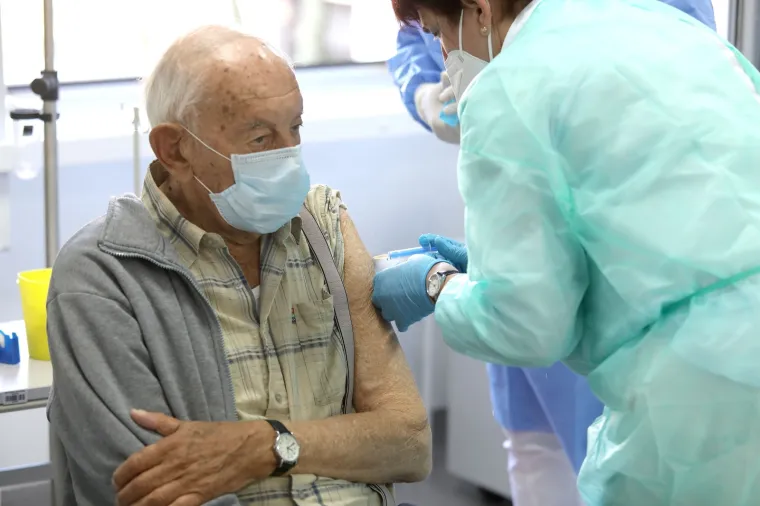 U Zagrebu počela druga faza cijepljenja protiv koronavirusa