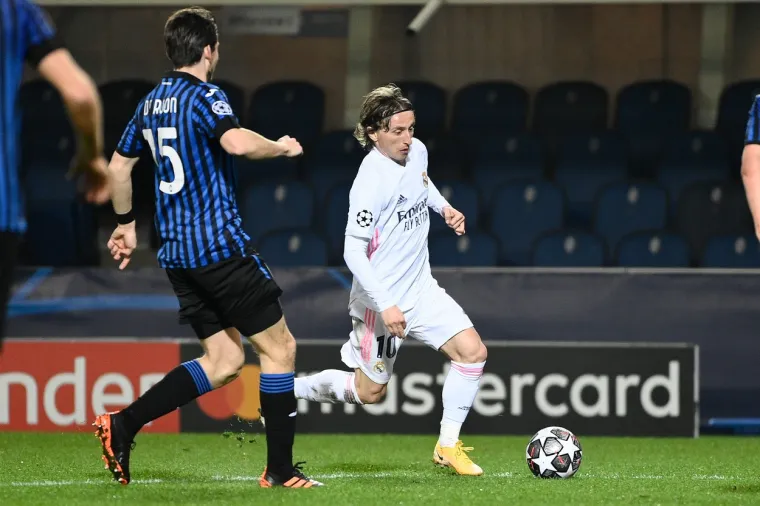 LUKA JE ODIGRAO HRABRU UTAKMICU: Trudio se, pucao, driblao, bio je vođa