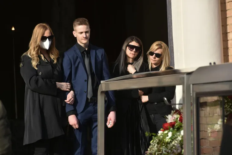 Sprovod rukometnog trenera Zlatka Saračevića na Mirogoju