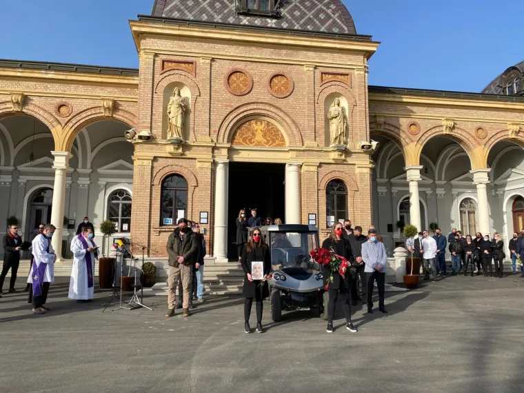 Sprovod rukometnog trenera Zlatka Saračevića na Mirogoju