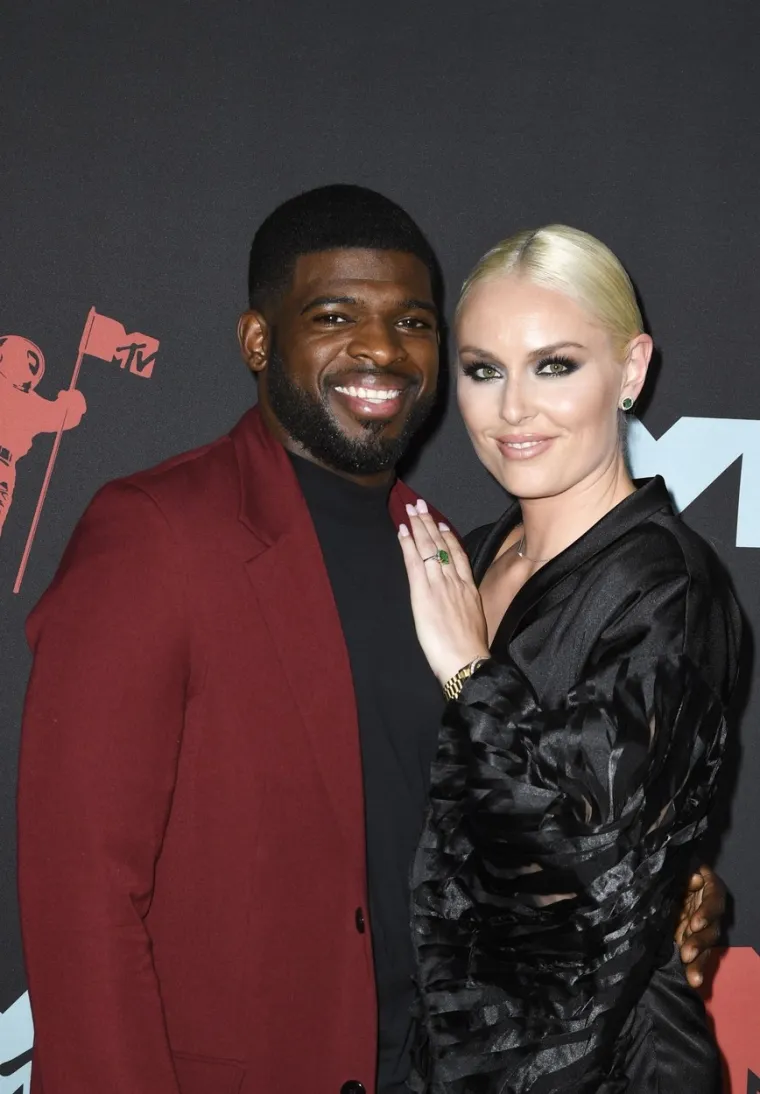 "U ove tri godine lijepo smo se provodili. On je dobar i drag čovjek i jako ga po&scaron;tujem. Ali odlučili smo dalje krenuti razdvojeni. Uvijek ćemo ostati u dobrim odnosima&ldquo;, napisala je Vonn povodom raskida zaruka.