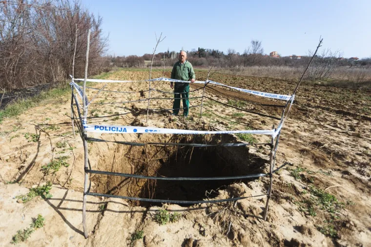 Rupa u zemlji otvorila se i u Islamu Grčkom!