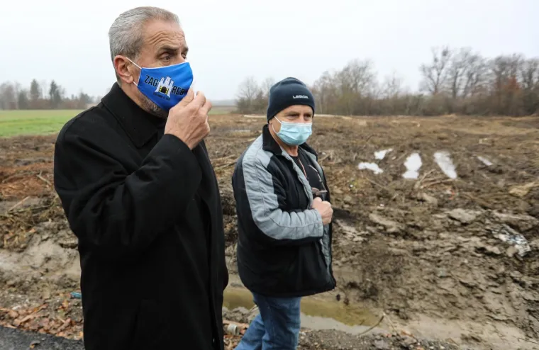 Život Milana Bandića u slikama: Od skromnog člana partije do čovjeka koji je 'drmao' Zagrebom 21 godinu