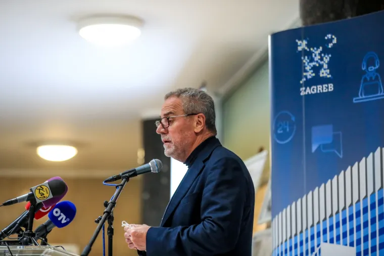 Život Milana Bandića u slikama: Od skromnog člana partije do čovjeka koji je 'drmao' Zagrebom 21 godinu