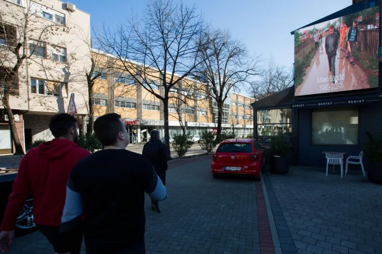 Legendarna fotografija na kafiću: Ovako je Mostar odao počast zagrebačkom gradonačelniku Bandiću