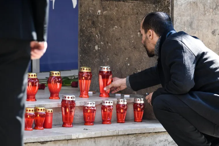 Knjiga žalosti za Bandića u Pra&scaron;koj