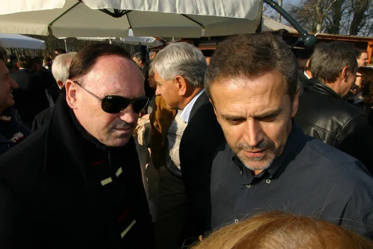 18.11.2006., Zagreb - Uvod u proslavu 51. rođendana gradonačelnika Milana Bandića bilo je druženje SDP-ovaca s građanima na Bundeku. Milan Bandić, Dragutin &Scaron;urbek.
