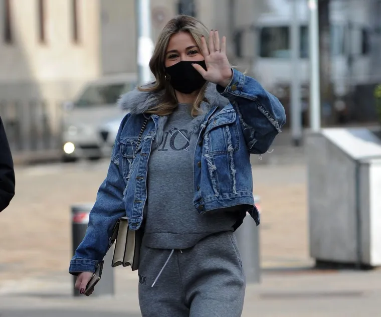 Lijepa talijanska voditeljica Diletta Leotta uhvaćena je u objektivima kamere u dosad rijetko viđenom izdanju.