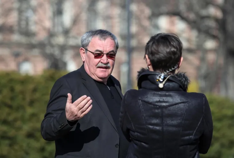 U Hrvatskom narodnom kazali&scaron;tu održava se komemoracija za Milana Bandića, a zbog epidemiolo&scaron;kih mjera moći će biti oko 150 uzvanika