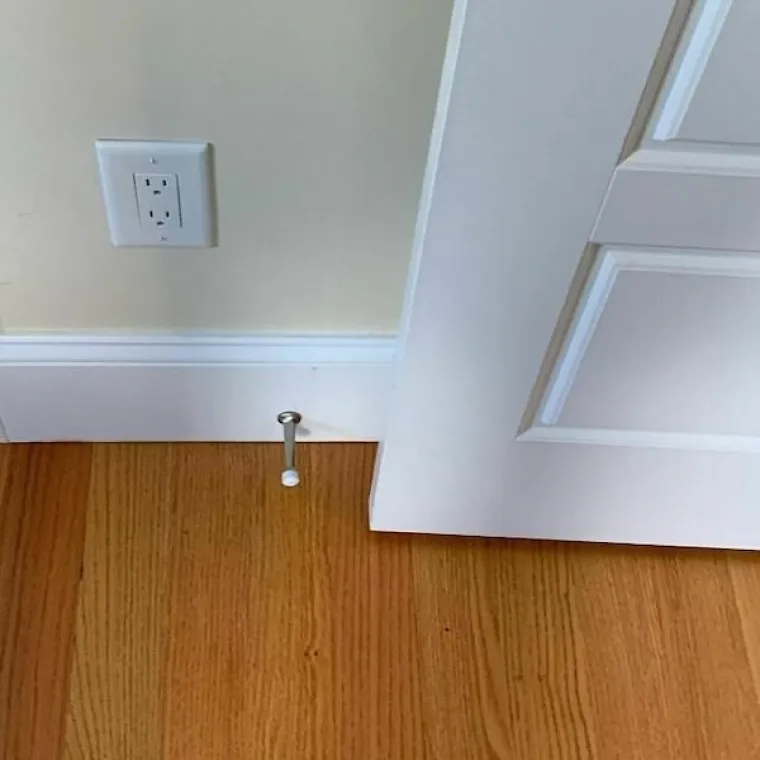 ZA&Scaron;TO NAM SE ČINI DA SU POSAO DOBILI PREKO VEZE? Obnova i dalje čeka, ali neće valjda uzeti ove majstore