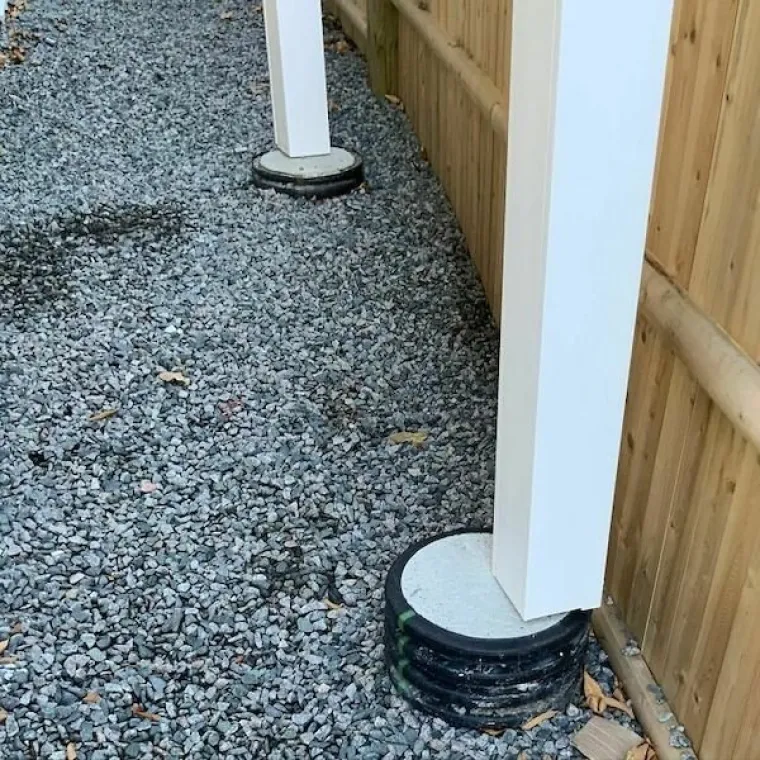 ZA&Scaron;TO NAM SE ČINI DA SU POSAO DOBILI PREKO VEZE? Obnova i dalje čeka, ali neće valjda uzeti ove majstore