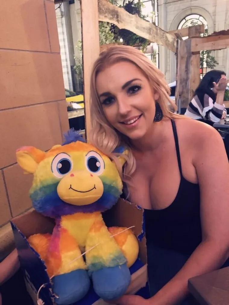 PLAVU&Scaron;E POKAZALE ZA&Scaron;TO SE NAJVI&Scaron;E ZABAVLJAJU: A usput su pokazale i ba&scaron; sve drugo