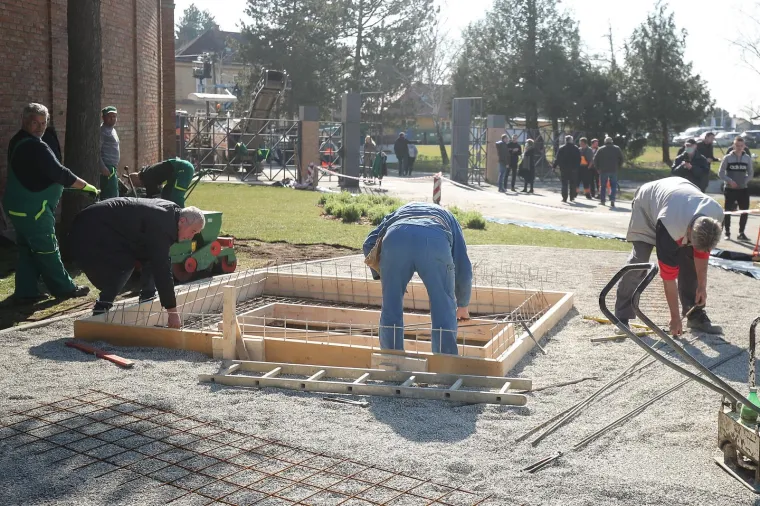 Uređuje se groblje: Pogledajte kako se na Mirogoju pripremaju za pogreb Milana Bandića