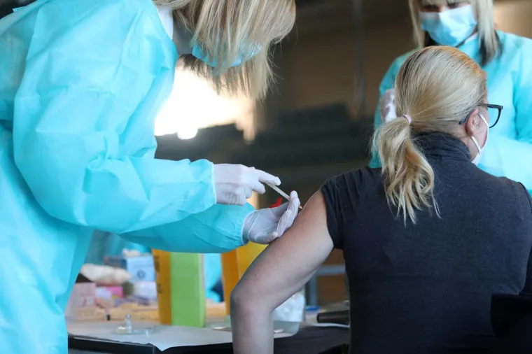 Započelo masovno cijepljenje građana