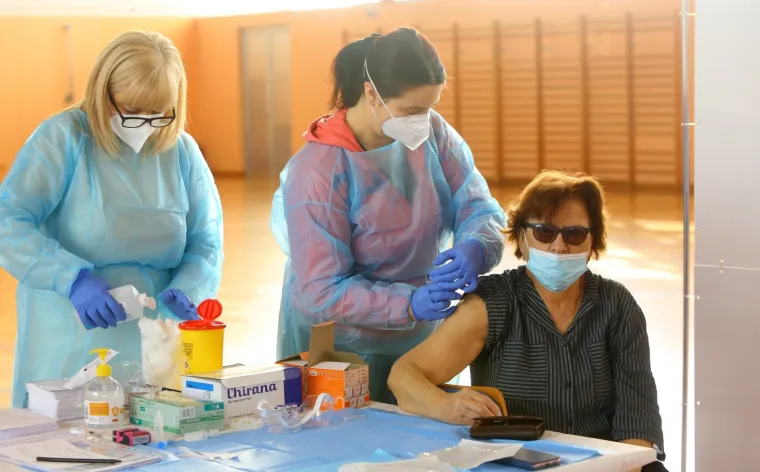 Započelo masovno cijepljenje građana