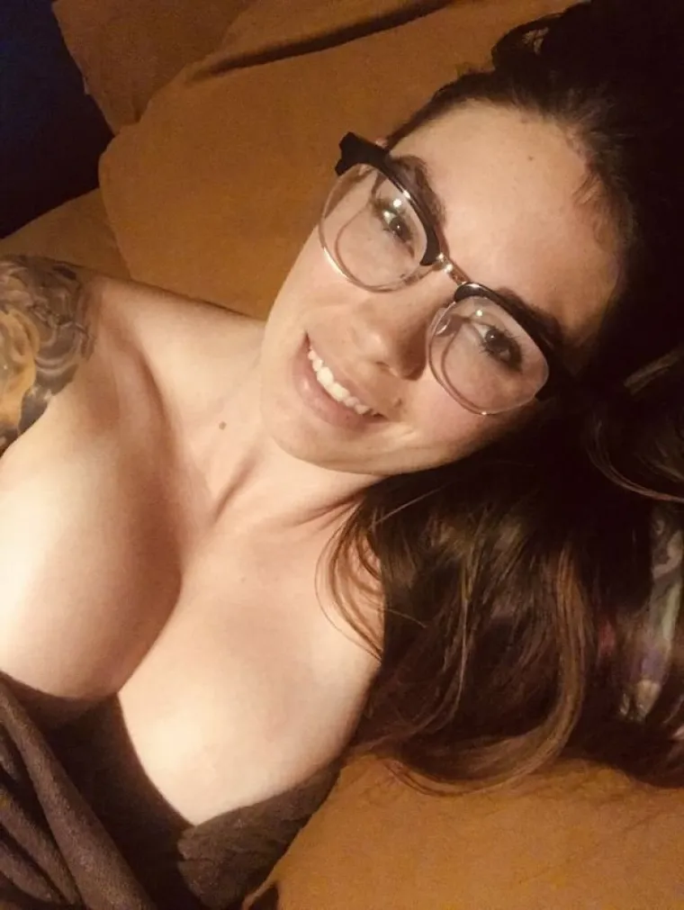 GRUDI OPASNE PO ŽIVOT: Ne znamo jesu li kome skrivile infarkt, ali čini se da njihova kralježnica jako trpi