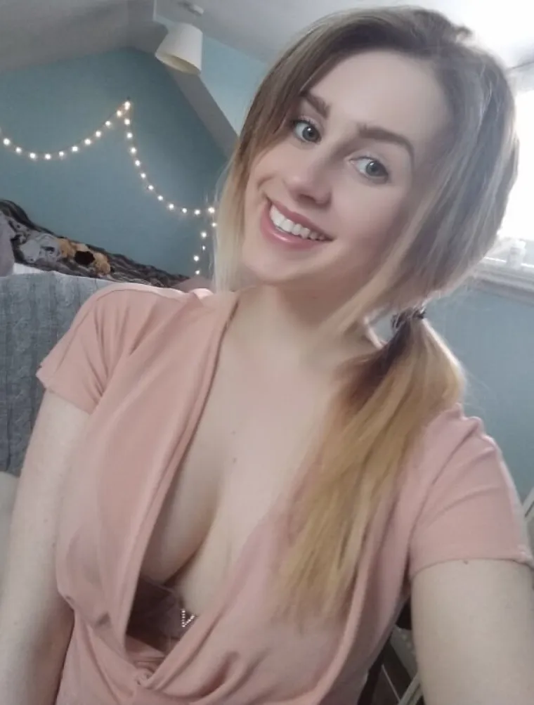 GRUDI OPASNE PO ŽIVOT: Ne znamo jesu li kome skrivile infarkt, ali čini se da njihova kralježnica jako trpi