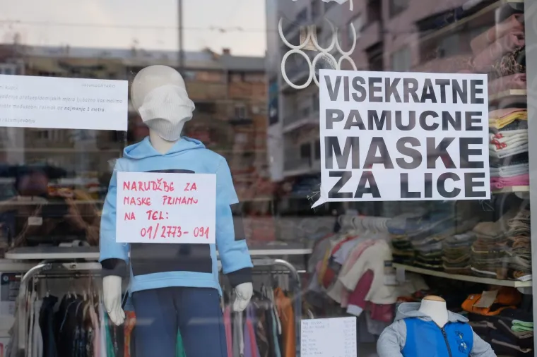 Prije točno godinu dana Bero&scaron; je proglasio epidemiju korone! Prisjetite se kako je tada bilo: Redovi pred trgovinama, prazne police, dezinfekcija...