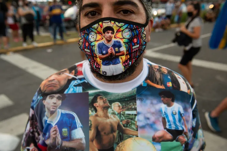 DIEGO JE ARGENTINA: Žestoki prosvjedi u Buenos Airesu; Tko je kriv za Maradoninu smrt?