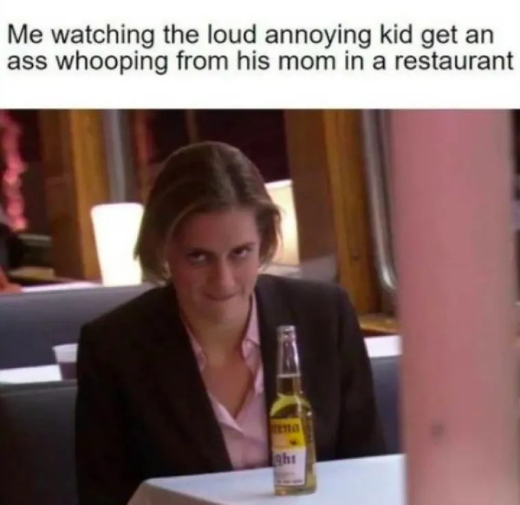 U ONIM STE GODINAMA KADA VAS SVI PITAJU ‘KAD ĆE BEBA?’ Evo nekoliko memova koje im možete poslati kad vam pojedu živce