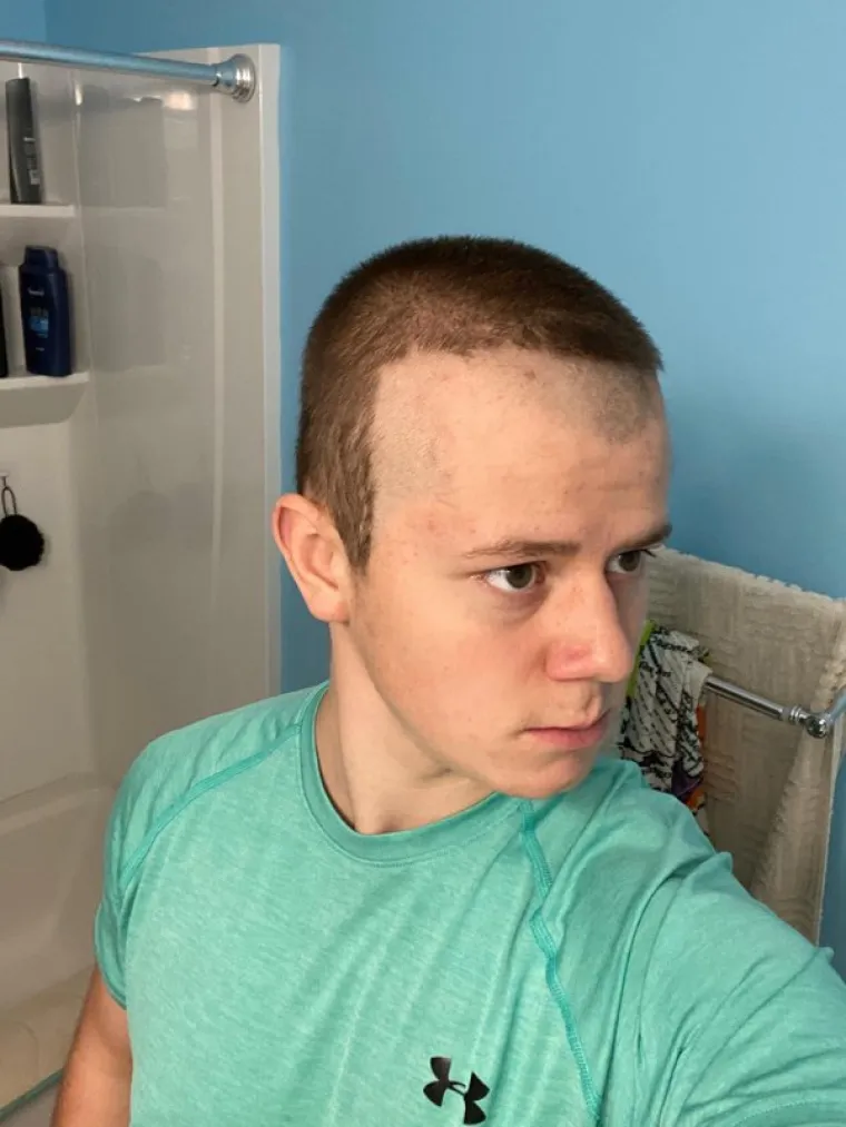 BLIŽI SE PROLJEĆE, IDEALNO VRIJEME ZA EKSPERIMENTIRANJE S FRIZURAMA: Ova ekipa je ipak oti&scaron;la malo predaleko