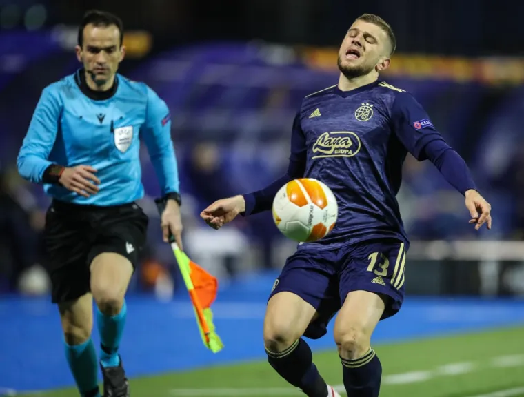 EUROPSKA NOĆ NA MAKSIMIRU: Pogledajte kako izgleda borba modrih protiv Mourinhovih trupa