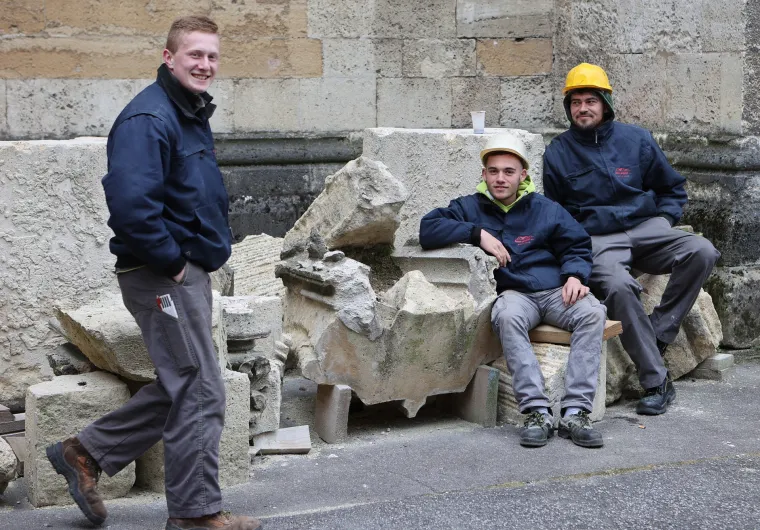 Vijest da je uni&scaron;ten toranj odjeknula je zemljom: Ovo je katedrala godinu dana nakon potresa