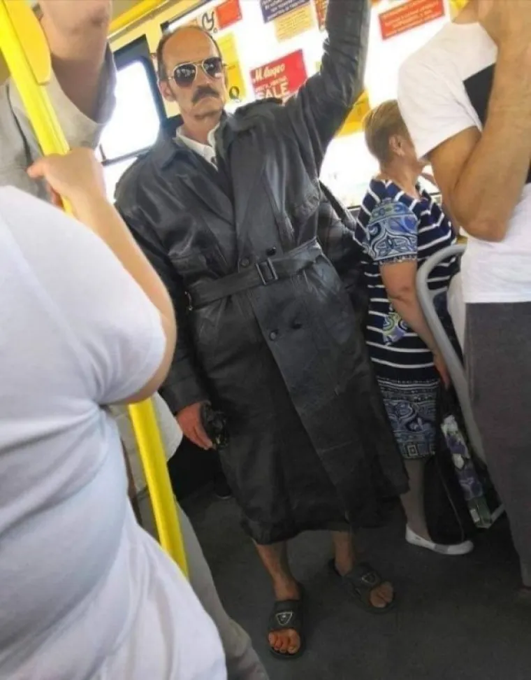 A MISLILI SMO DA SMO VIDJELI SVE... Znamo da svatko ima pravo obući na sebe što god želi, ali ova ekipa bi mogla razmisliti dvaput