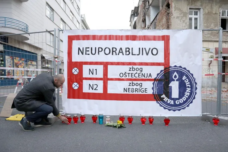 'NEDOPUSTIVO JE DA ZAGREB STOJI GOTOVO NETAKNUT': Godinu dana nakon potresa zapaljene svijeće za 'sve žrtve zakona o obnovi'