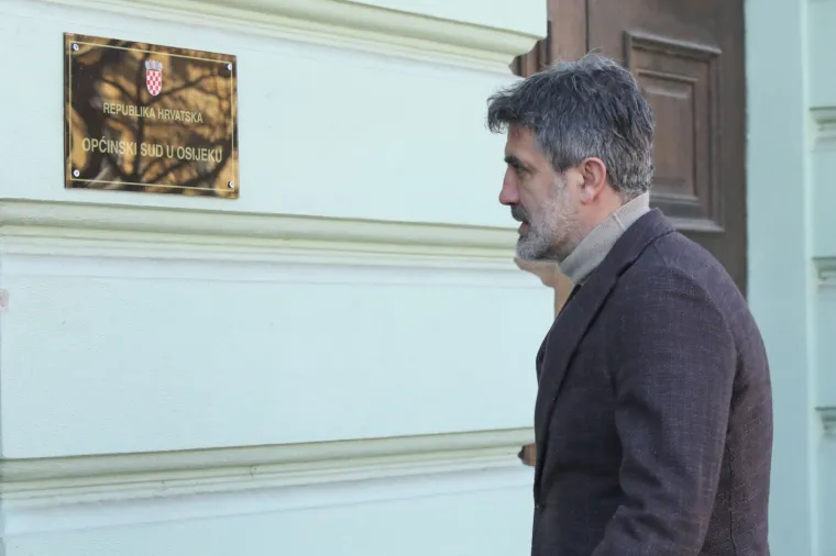 Dok bjegunac Zdravko Mamić optužuje suce iz Međugorja, brat Zoran do&scaron;ao je na suđenje u Osijeku