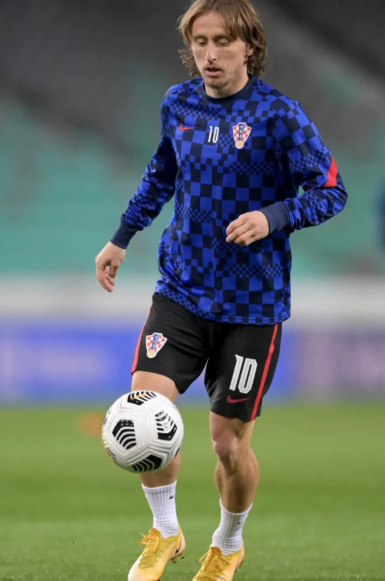 VATRENI OTVORILI KVALIFIKACIJE ZA SP: Zavirite u galeriju i osjetite da&scaron;ak atmosfere iz Ljubljane