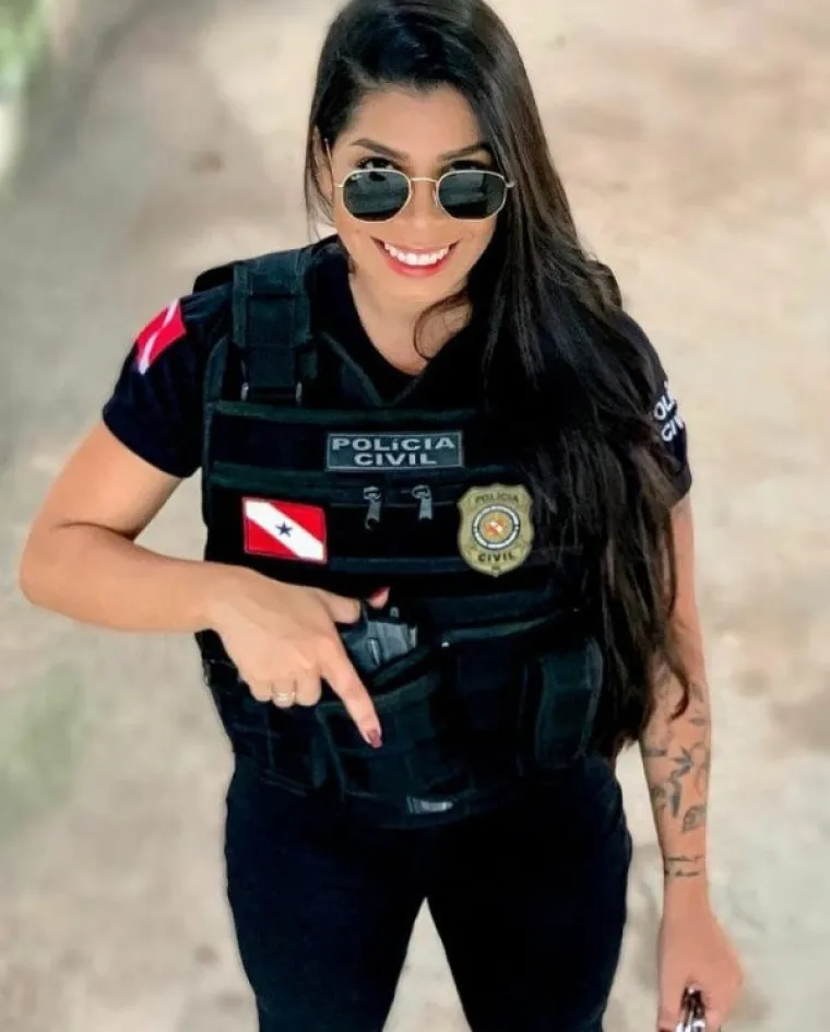 POLICAJKE DILJEM SVIJETA POKAZALE DA SU OPASNE I BEZ ORUŽJA: I uniforme, grudnjaka....