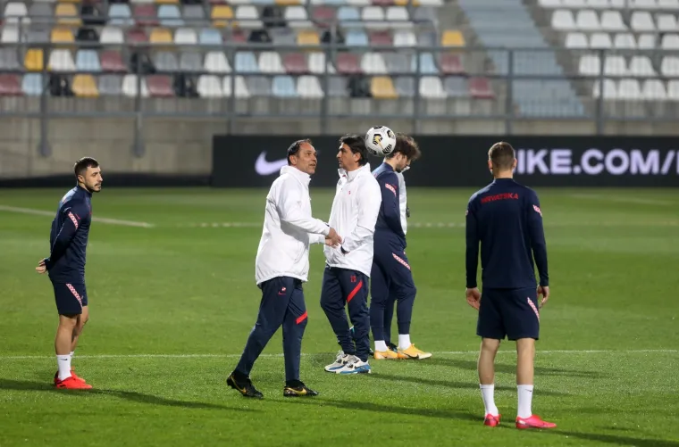 VATRENI ODRADILI POSLJEDNJI TRENING PRED MALTU: Pogledajte kadrove s Rujevice