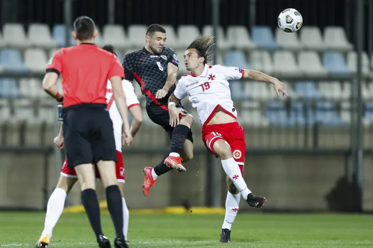 VATRENI U NIKAD VIĐENOM SASTAVU LOME MALTEŽANE: Pogledajte kako izgleda utakmica na Rujevici