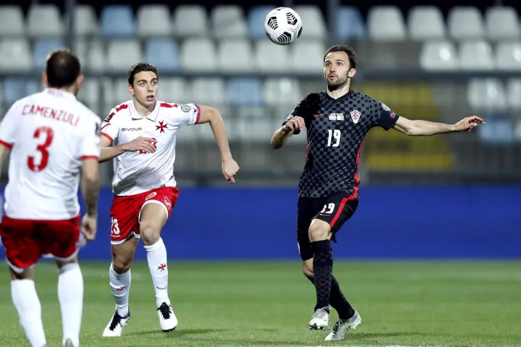 VATRENI U NIKAD VIĐENOM SASTAVU LOME MALTEŽANE: Pogledajte kako izgleda utakmica na Rujevici