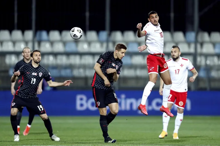 VATRENI U NIKAD VIĐENOM SASTAVU LOME MALTEŽANE: Pogledajte kako izgleda utakmica na Rujevici